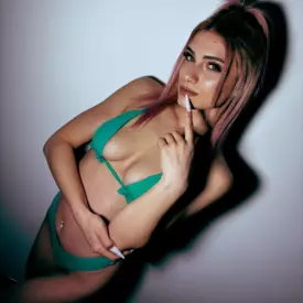 Tenny-Skinny Anna- 18J